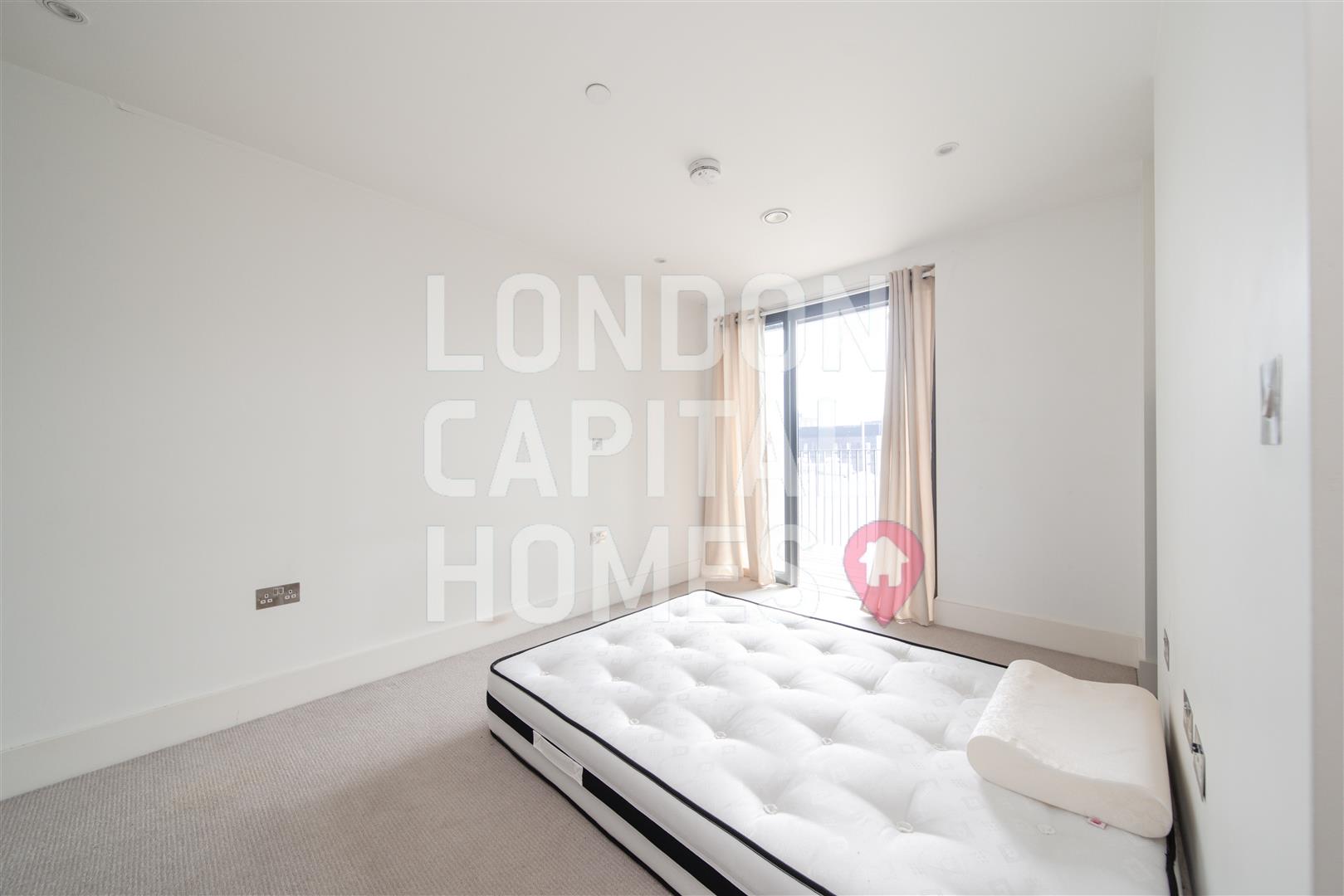 1 bed property in Cedar house, Engineers Way, Wembley, London